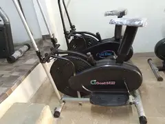 Orbitrek Eleptical full body workout exercise cycle

                                                            alt=