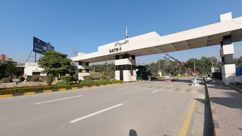 10 Marla Residential Corner Plot Is Available For Sale In MPCHS Multi Garden Bock C Islamabad

                                                            alt=