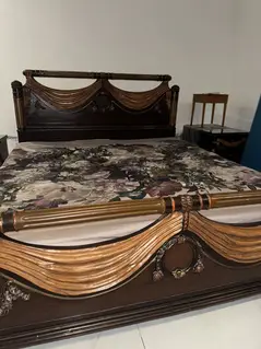 pure wooden chiniyoti bed | heavy weighted | custom made

                                                            alt=