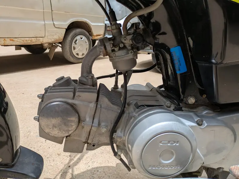 Honda CD 70 2023

                                                            alt=