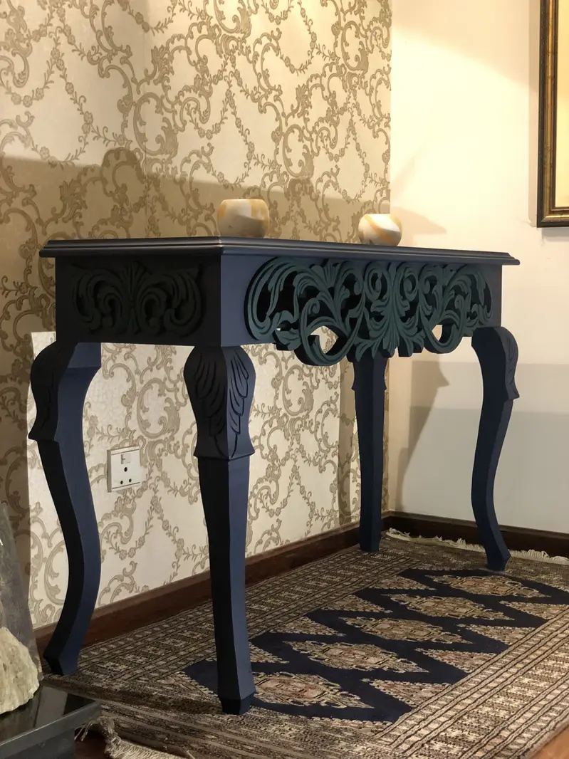 Hand painted Console Table Chalk Paint Matt Finish

                                                            alt=