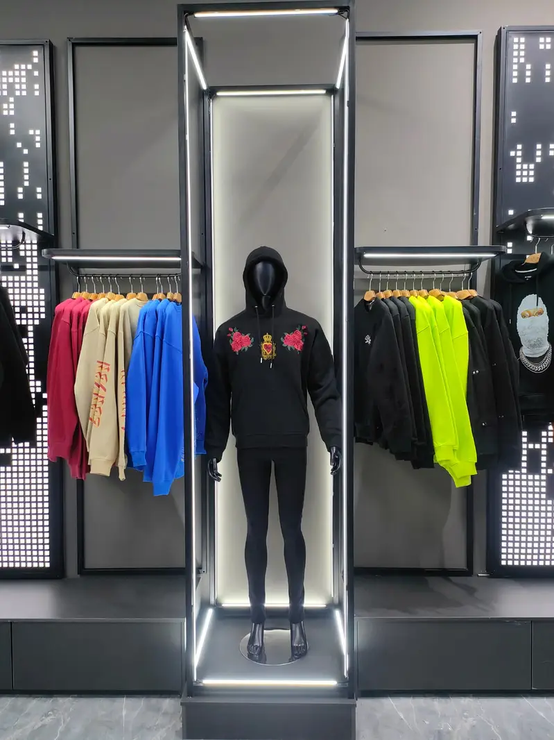 Renovation | Display Racks | Retail Store | Fabrication | Interiors

                                                            alt=