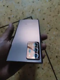 Iphone 12 with iphone se 2016

                                                            alt=