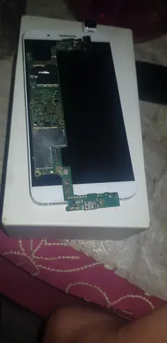 I phone grinding and polishing

                                                            alt=