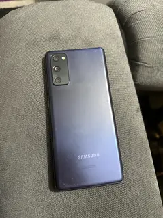 Samsung galaxy A06 with box 6+128

                                                            alt=