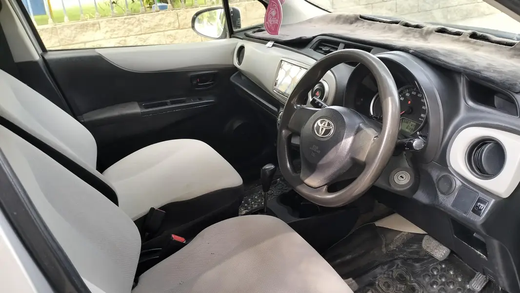 Toyota Vitz 2014

                                                            alt=