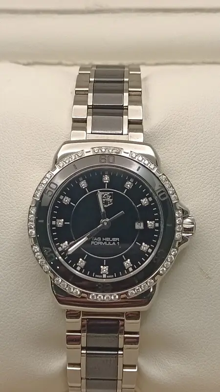 PURCHASE USED WATCHE Rolex Cartier Omega Hublot Chopard Tag Heuer

                                                            alt=