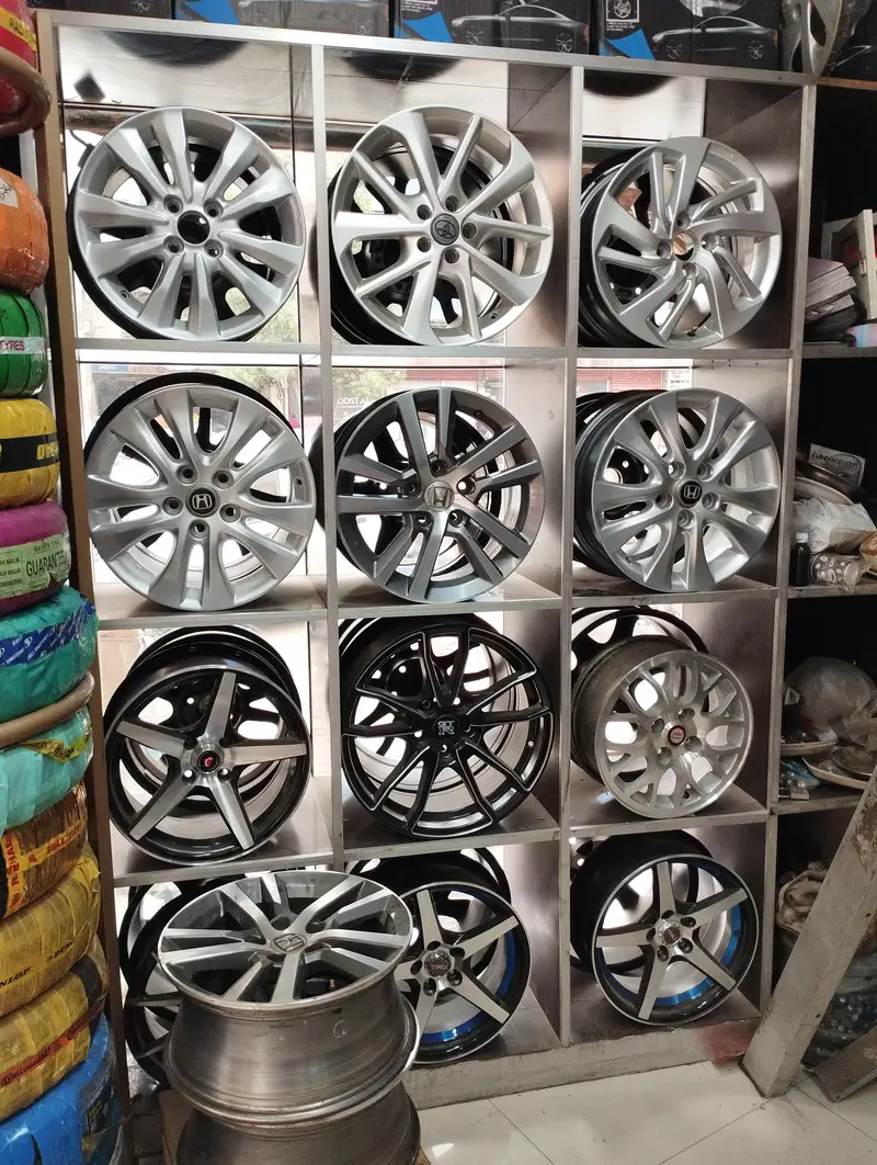 Civic RS Accord Mazda RX8 - Branded Tyres Rims Available

                                                            alt=