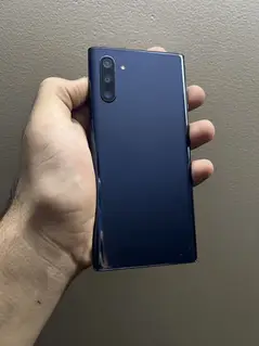 iphone 11 64GB jv  10/10 condition bulbul ka bcha

                                                            alt=