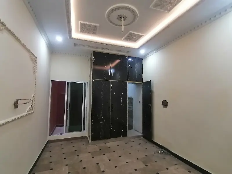 Reserve A Centrally Located Prime Location House Of 560 Square Feet In Tajpura

                                                            alt=