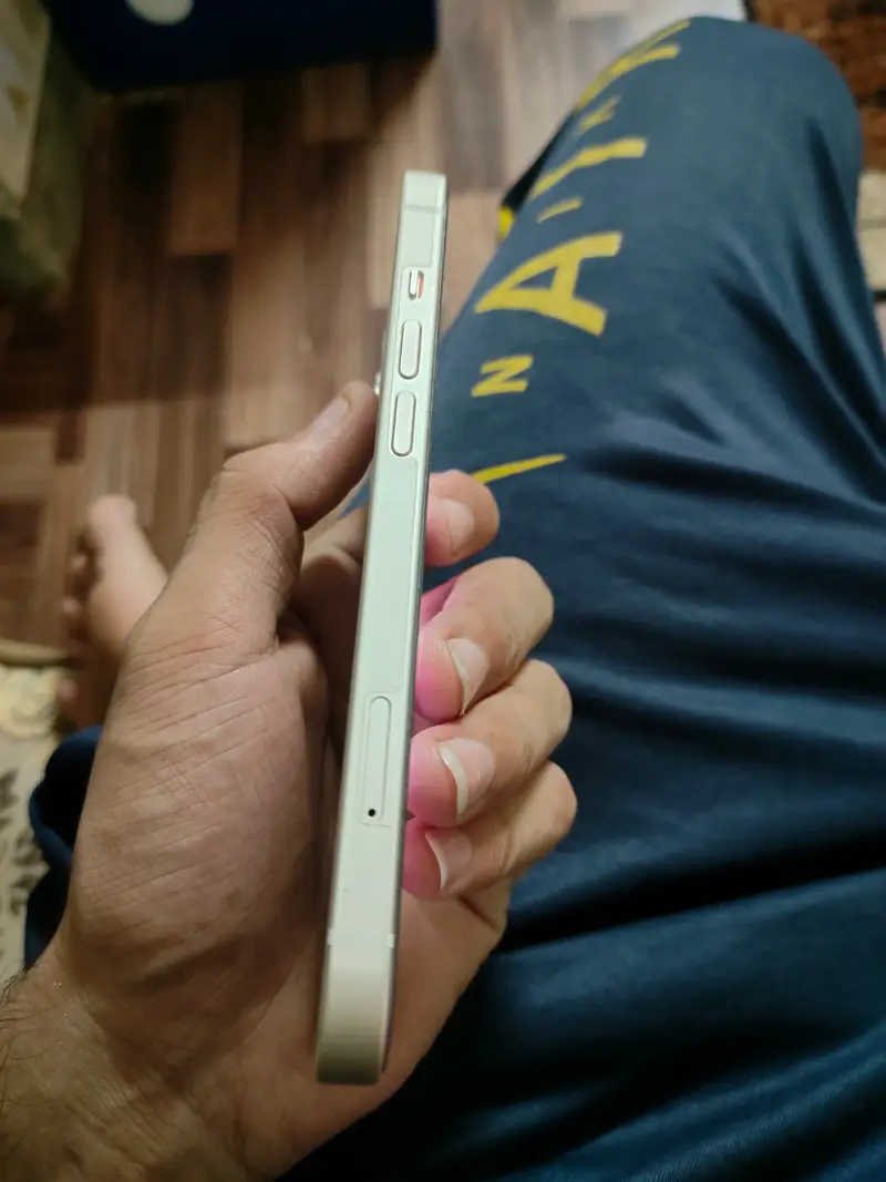 Mobile phones

                                                            alt=