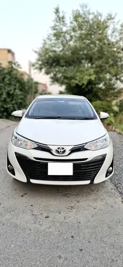 Toyota Yaris sedan

                                                            alt=