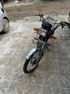 Honda CD 70 Red Color Golden number 2222

                                                            alt=