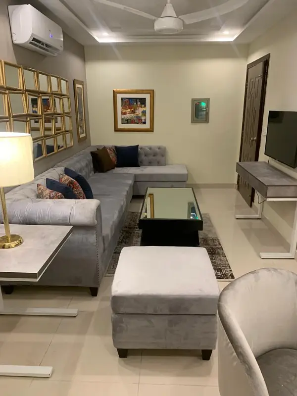 Classic Lavish stay In your Choice High Amenities Per Day Bahria Town Lahore

                                                            alt=