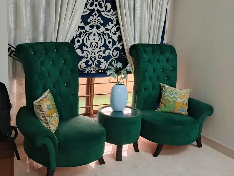 Chairs and table Plus Curtain & Blind

                                                            alt=