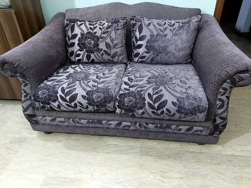 Sofa set // 6 Seater sofa // Solid Wooden Sofa // 3+2+1 Seater Sofa

                                                            alt=