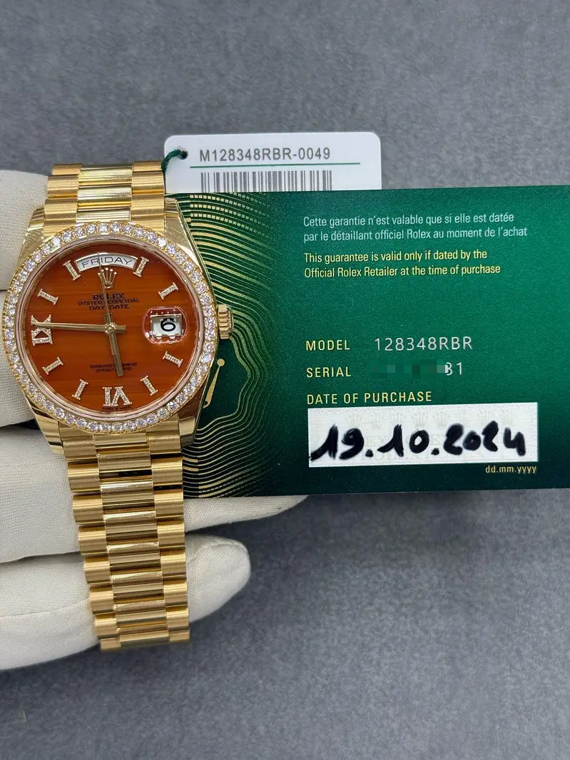 WATCH BUYER / Rolex GMT-Master II Hublot Classic Fusion Cartier Tank

                                                            alt=