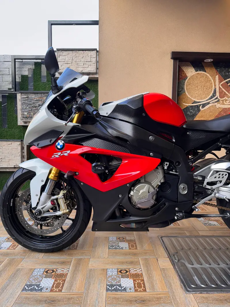 BMW S1000RR Model 2012 | Total Geniune

                                                            alt=