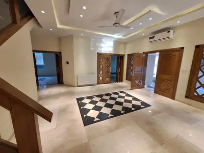 Double Storey House For Rent In E7 Sector Islamabad 3000 Dollar

                                                            alt=