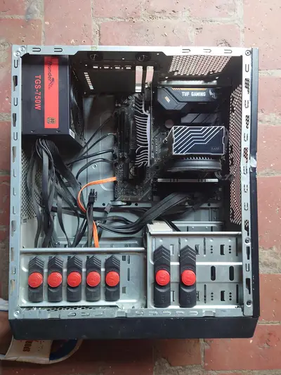 Gaming PC – Core i7 6th Gen | RX 480 4GB | 16GB RAM | RGB Setup

                                                            alt=