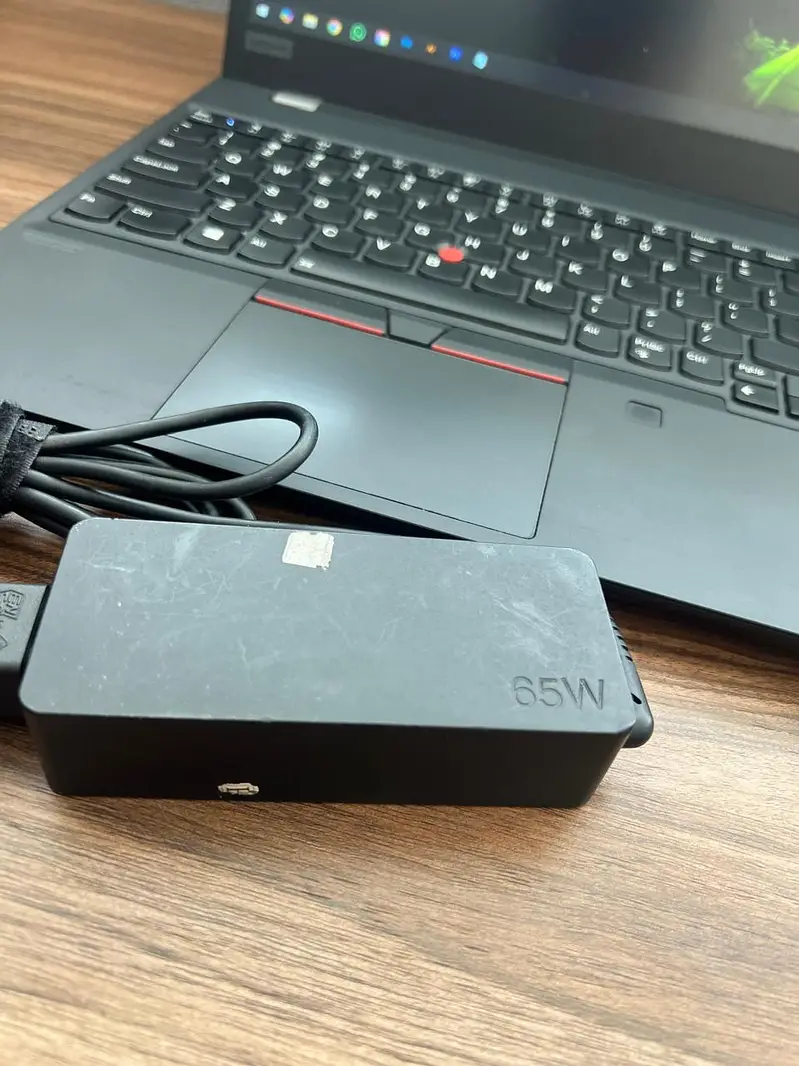 Lenovo ThinkPad P15s 10th Gen Intel Core i7 Like New Condition

                                                            alt=