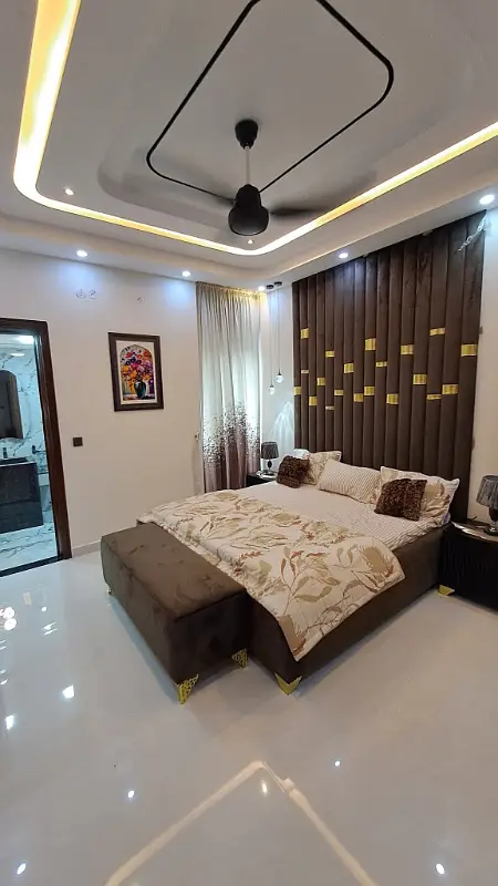 10 Marla Modern House For Rent in DHA Phase 5 Lahore

                                                            alt=