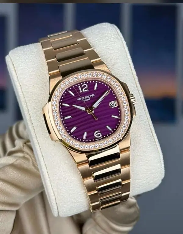 WATCH BUYER / Rolex President Chopard Happy Diamonds Breitling Avenger

                                                            alt=