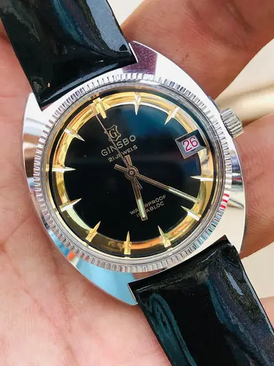 Rado  original

                                                            alt=