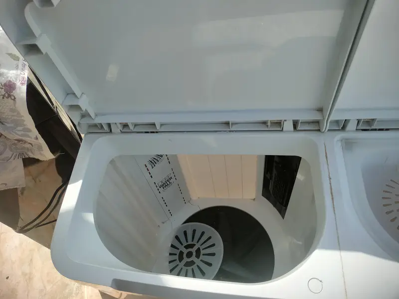 Semi automatic washing machine for sale

                                                            alt=