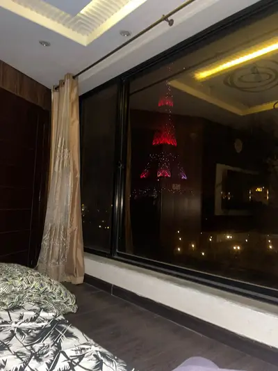 One bedroom vip apartment for rent on short stay in bahria Lahore

                                                            alt=