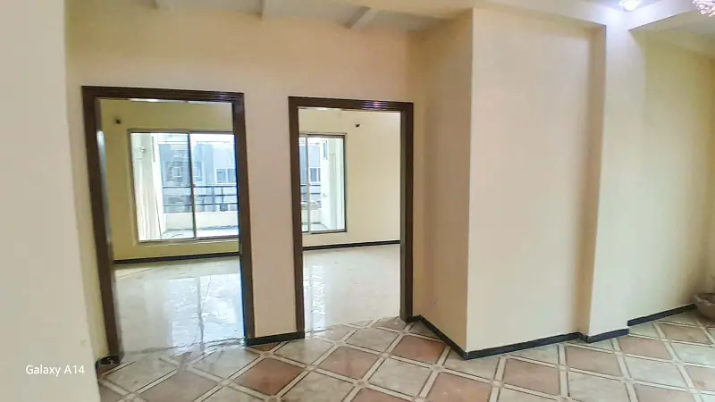 Corner Flat For Sale in Soan Garden ISB

                                                            alt=