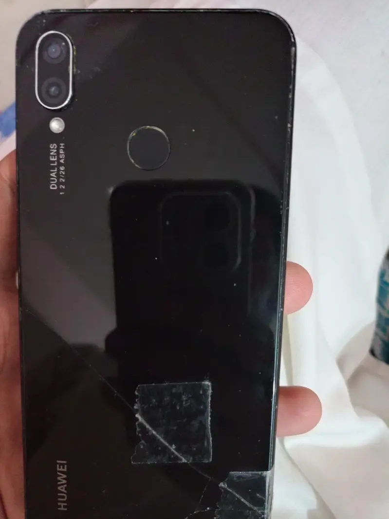 Huawei P20

                                                            alt=