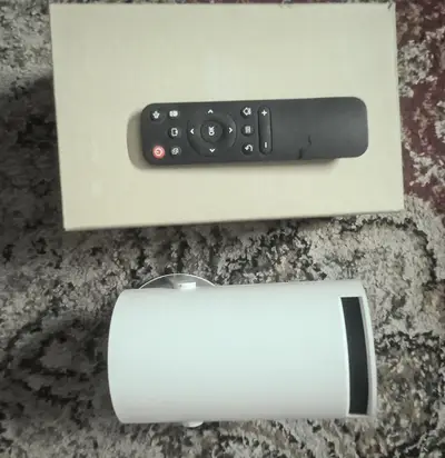 Hd projectors /android 4k Projector/ Mini Projector 70% sale

                                                            alt=