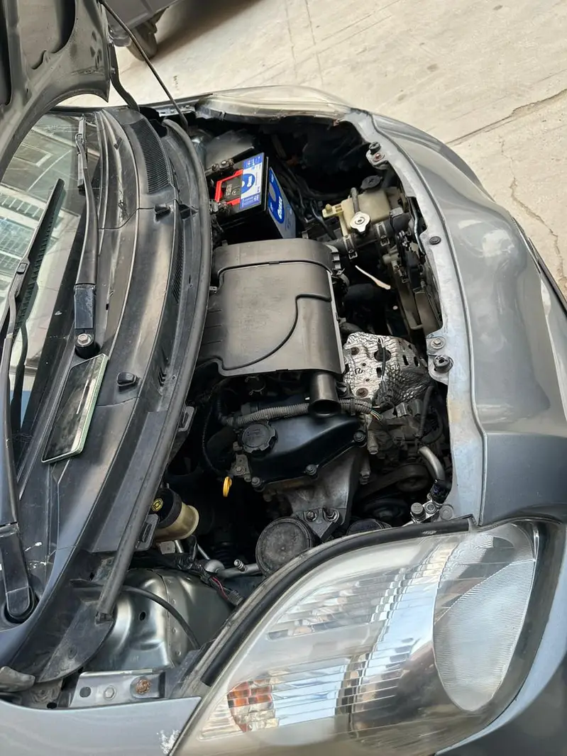 Toyota Vitz 2009

                                                            alt=