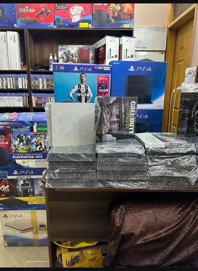 Sony Playstation PS4 Pro game 1TP WhatsApp Par Rabta Karo
                                                            alt=