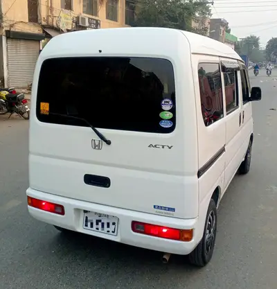 Suzuki cultus 2010 model
                                                            alt=