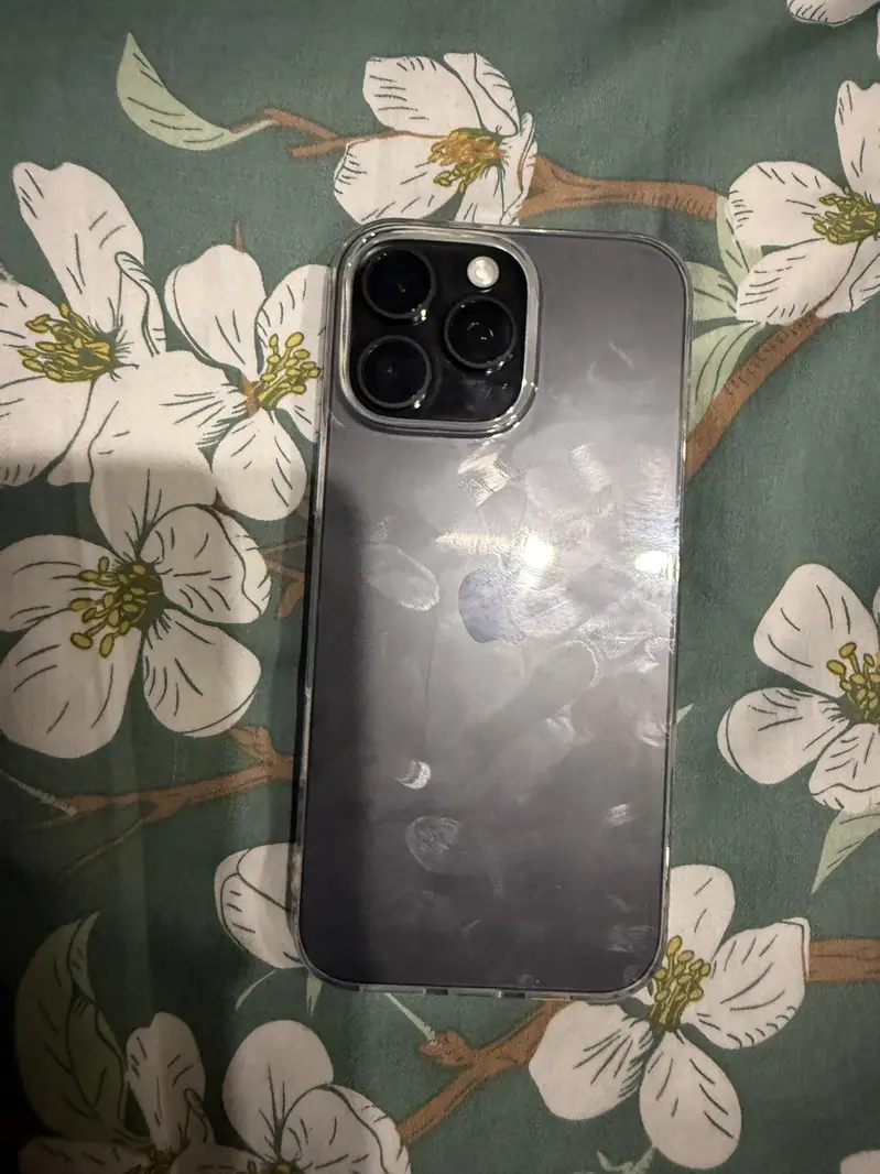 Apple iPhone 16 Pro Max
                                                            alt=
