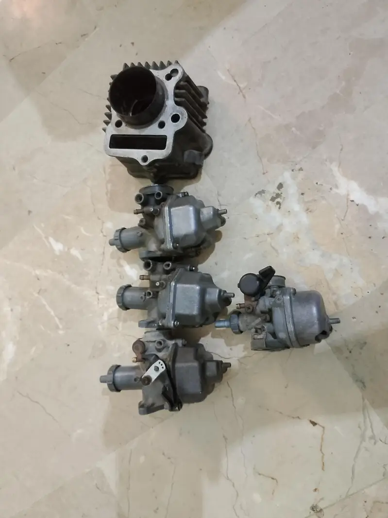Cg125,Cd70 carburetors or cd70cyliindr
                                                            alt=