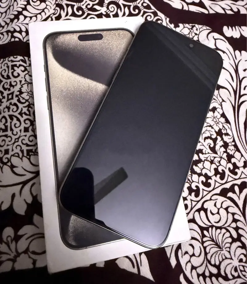 iPhone 15 pro max PTA approved 256 gb with box
                                                            alt=