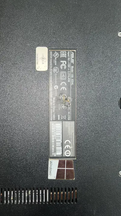 ASUS ZenBook for selll !!

                                                            alt=