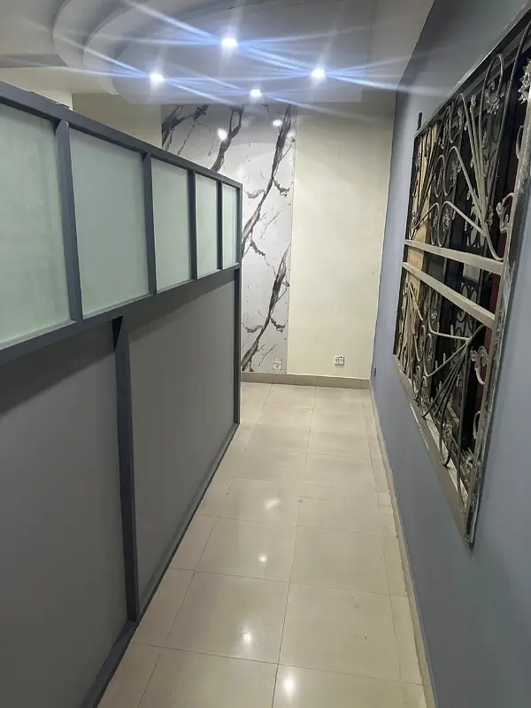2000 Sq. ft. Beautiful Office For Sale
                                                            alt=