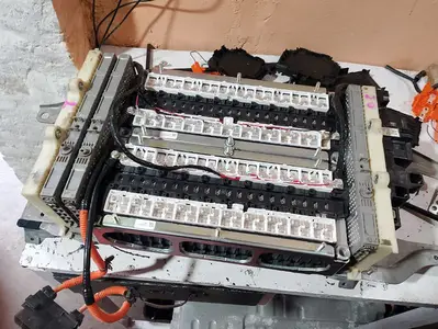 Hybrid Batteries/Toyota Aqua/Prius/Camry/Fielder/Axio/Lithium/Abs Unit
                                                            alt=