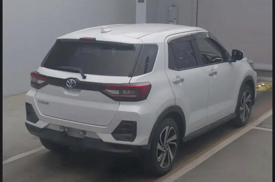 Toyota Raize 2020
                                                            alt=