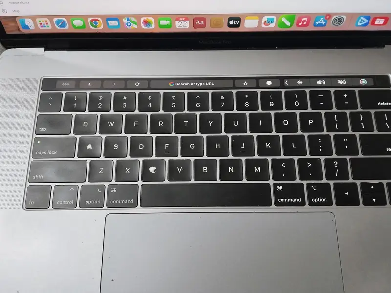 Apple MacBook Pro 2019 | Core i9 | 32GB RAM | 512 SSD | 16" Retina
                                                            alt=