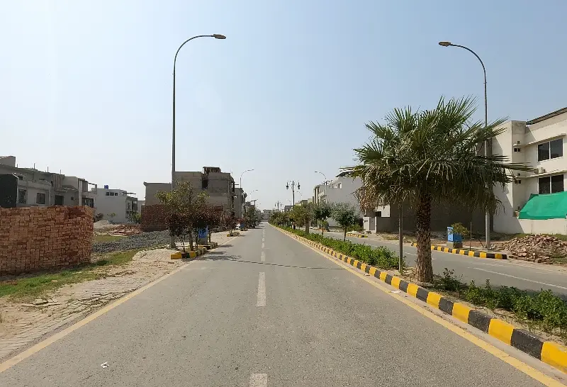 4 MARAL COMMERCIAL PLOT AVAILABLE FOR SALE IN ETIHAD TOWN PHASE 1 RIWAND ROAD LAHORE

                                                            alt=