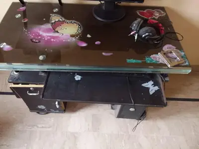 Computer & office work table

                                                            alt=