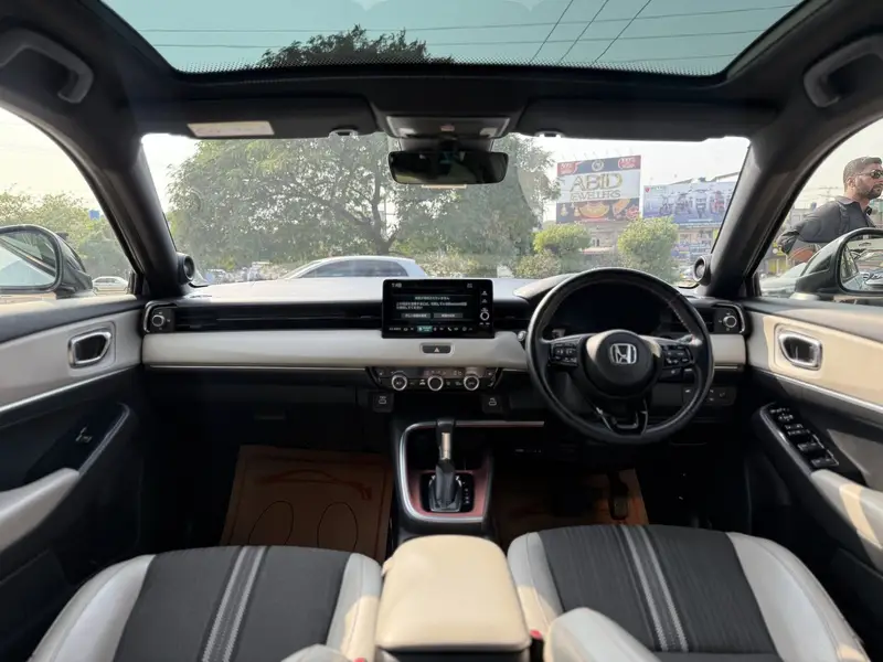 Honda Vezel 2022
                                                            alt=