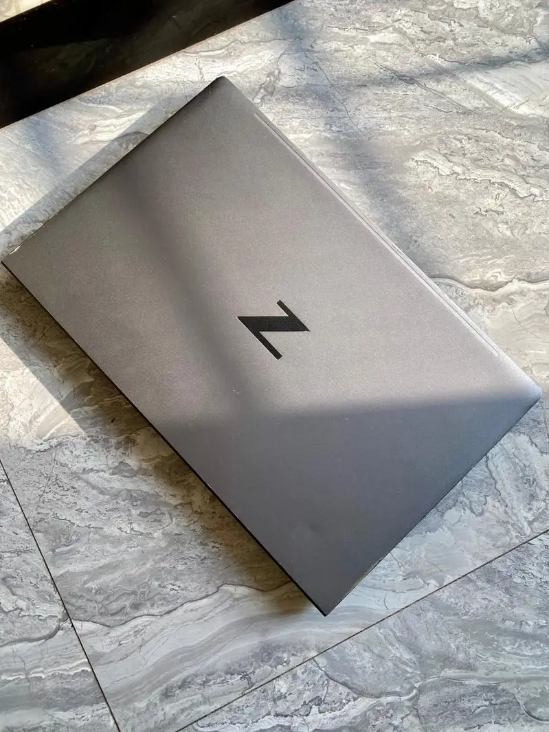 HP Zbook with Complete Accessories for sale
                                                            alt=