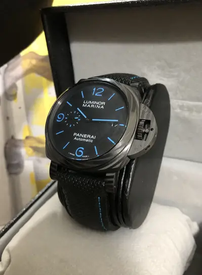 CASIO EDIFICE - EFV - 550D - 7AVUDF - For Urgent Sale !!
                                                            alt=