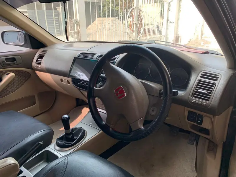 honda civic 2005
                                                            alt=